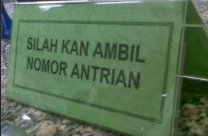 Kesalahan pada Papan Informasi Antrian